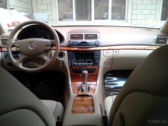 Mercedes E 320 2007, 210,000 km - 3.0 l - Bakı