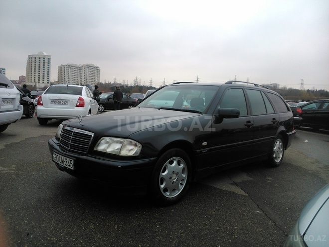 Mercedes C 180 1999, 235,000 km - 1.8 л - Bakı