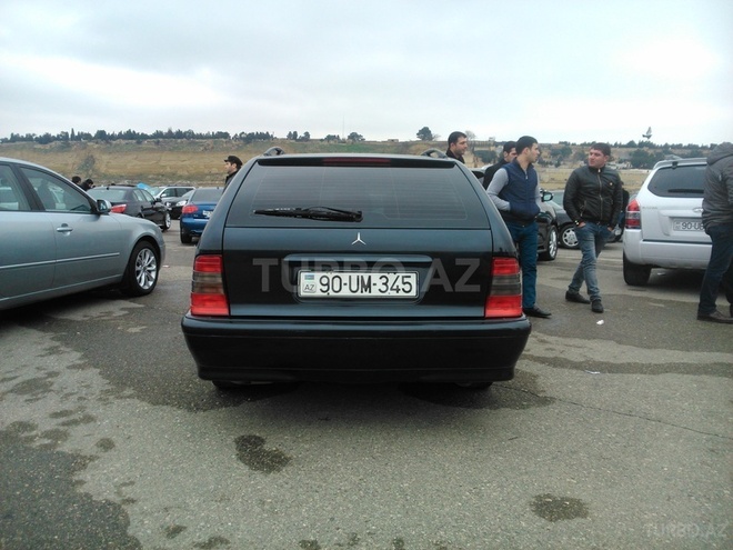 Mercedes C 180 1999, 235,000 km - 1.8 л - Bakı