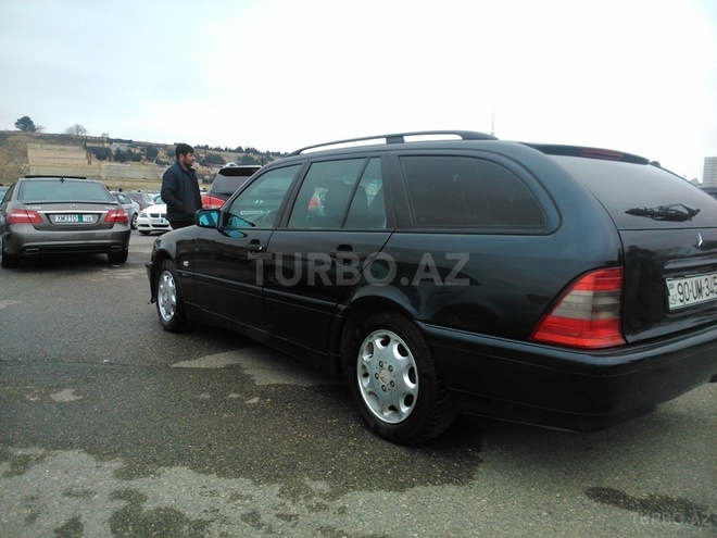 Mercedes C 180 1999, 235,000 km - 1.8 л - Bakı