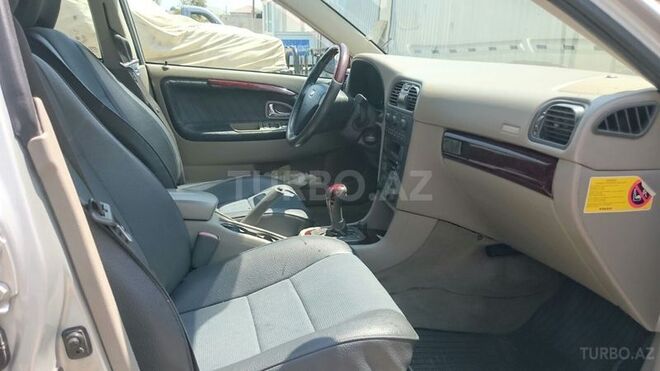 Volvo  2004, 200,000 km - 2.0 l - Bakı