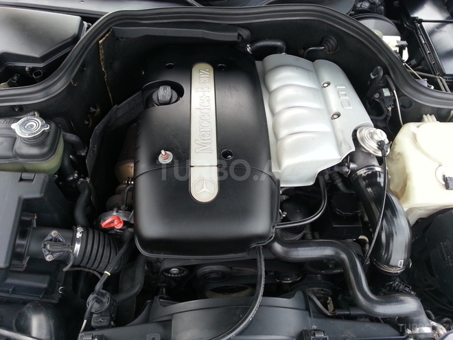 Mercedes C 220 1999, 288,500 km - 2.2 l - Şəki