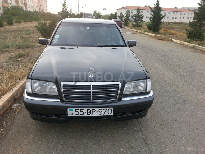 Mercedes C 220 1999, 288,500 km - 2.2 l - Şəki