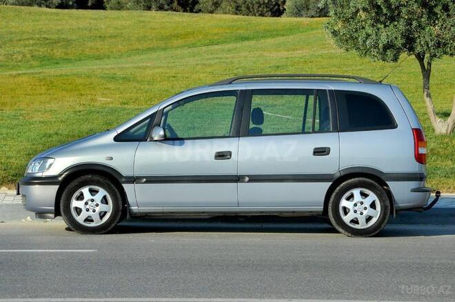 Opel Zafira 2002, 210,000 km - 1.8 l - Bakı