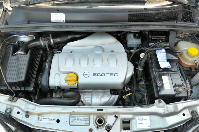 Opel Zafira 2002, 210,000 km - 1.8 l - Bakı