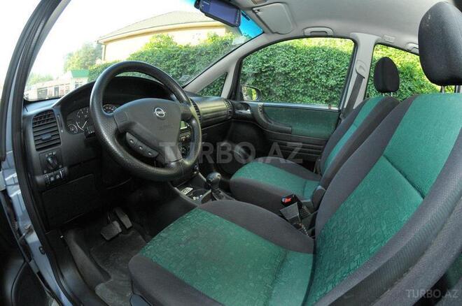 Opel Zafira 2002, 210,000 km - 1.8 l - Bakı