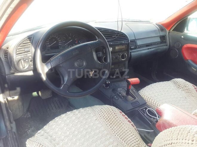 BMW 318 1994, 200,000 km - 1.8 l - Bakı