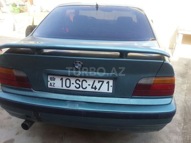 BMW 318 1994, 200,000 km - 1.8 l - Bakı