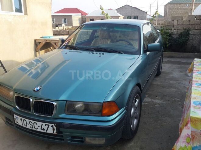 BMW 318 1994, 200,000 km - 1.8 l - Bakı