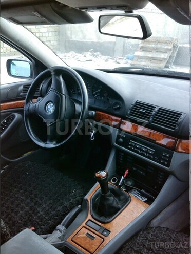 BMW 523 1998, 773,900 km - 2.5 l - Sumqayıt