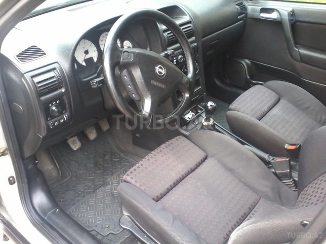 Opel Astra 1998, 220,000 km - 1.8 л - Bakı
