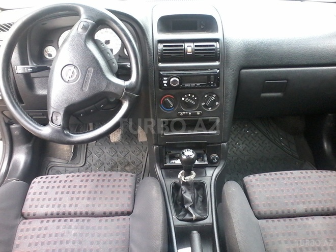 Opel Astra 1998, 220,000 km - 1.8 л - Bakı