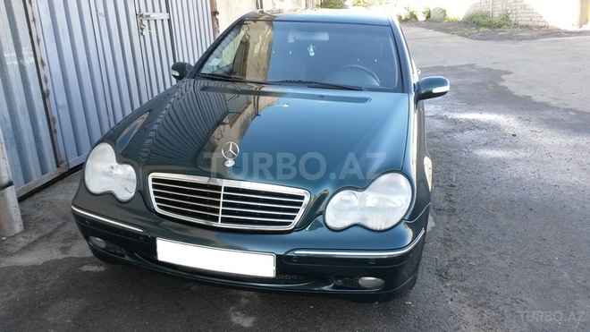 Mercedes C 200 2002, 254,000 km - 2.0 l - Bakı