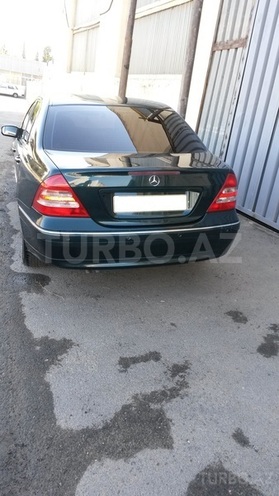 Mercedes C 200 2002, 254,000 km - 2.0 l - Bakı