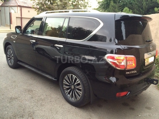 Nissan Patrol 2014, 20,000 km - 5.6 l - Bakı