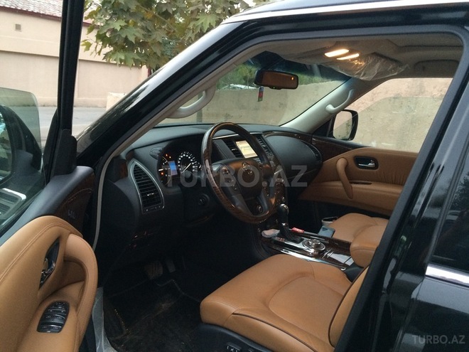 Nissan Patrol 2014, 20,000 km - 5.6 l - Bakı