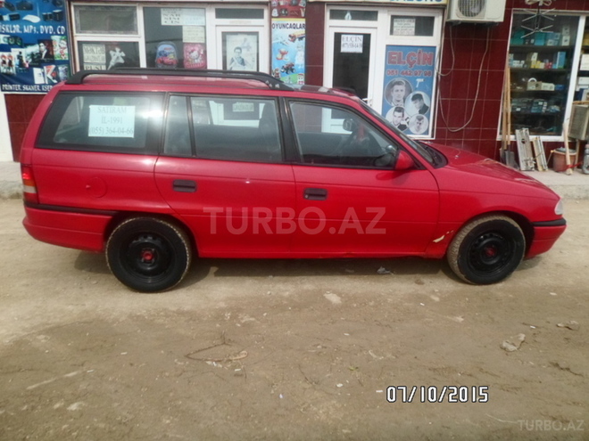 Opel Astra 1991, 280,000 km - 1.8 l - Bakı