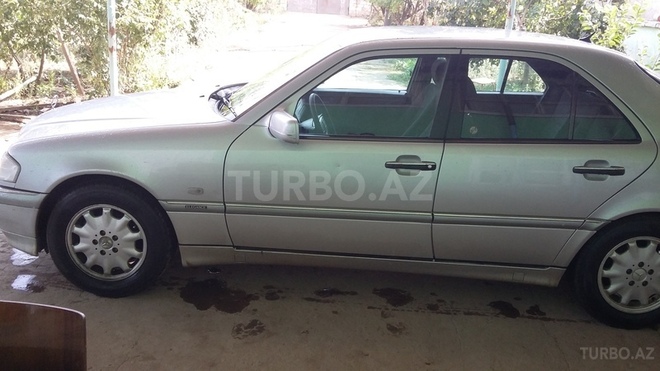 Mercedes C 180 1998, 246,114 km - 1.8 l - Bakı