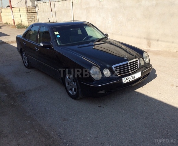Mercedes E 240 1999, 210,000 km - 2.4 l - Bakı