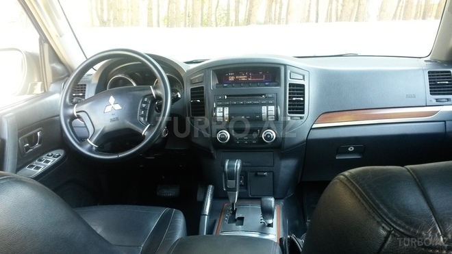Mitsubishi Pajero 2007, 119,000 km - 3.0 l - Bakı
