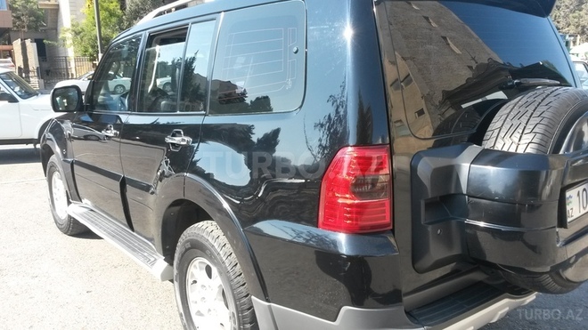 Mitsubishi Pajero 2007, 119,000 km - 3.0 l - Bakı