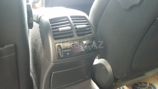 Mercedes E 220 2003, 211,000 km - 2.2 l - Bakı