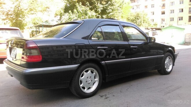 Mercedes C 230 1999, 296,000 km - 2.3 l - Bakı