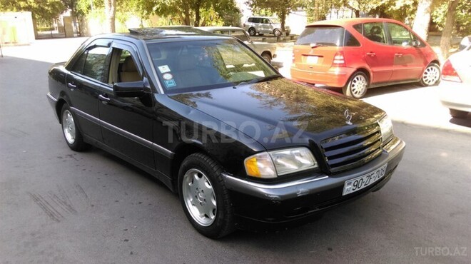 Mercedes C 230 1999, 296,000 km - 2.3 l - Bakı