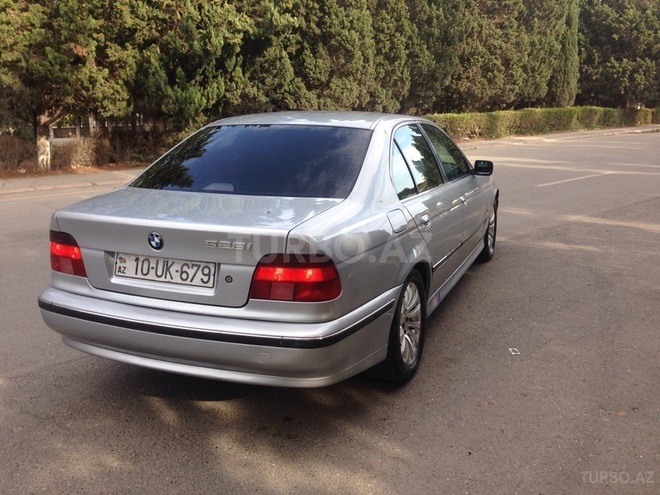 BMW 523 1996, 300,000 km - 2.5 l - Sumqayıt