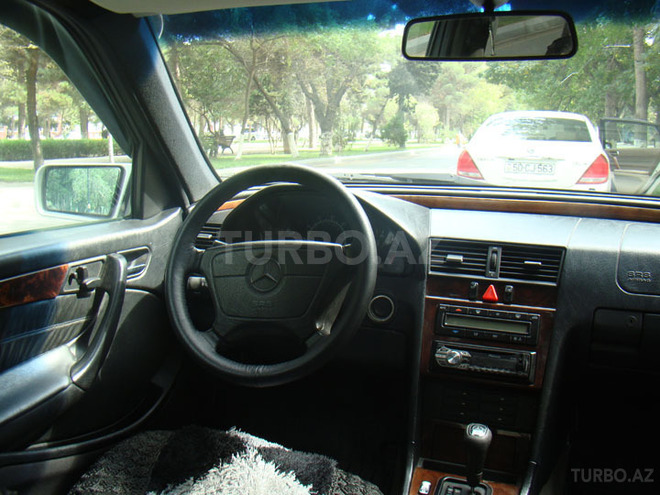 Mercedes C 230 1998, 240,000 km - 2.3 л - Sumqayıt