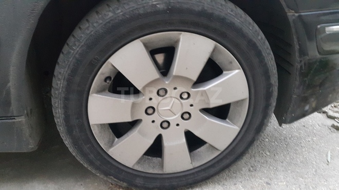 Mercedes E 220 1999, 274,431 km - 2.2 l - Bakı