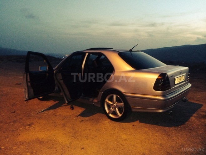 Mercedes C 180 1998, 198,000 km - 1.8 л - Bakı