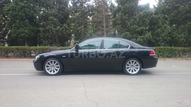 BMW 735 2003, 235,000 km - 3.6 l - Sumqayıt
