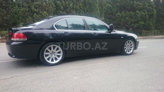 BMW 735 2003, 235,000 km - 3.6 l - Sumqayıt