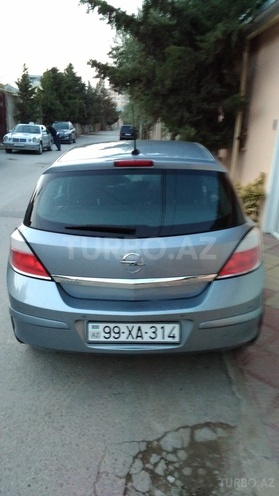 Opel Astra 2005, 180,000 km - 1.6 л - Bakı