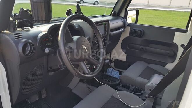 Jeep Wrangler 2008, 95,000 km - 3.6 л - Bakı