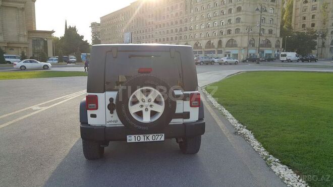 Jeep Wrangler 2008, 95,000 km - 3.6 л - Bakı