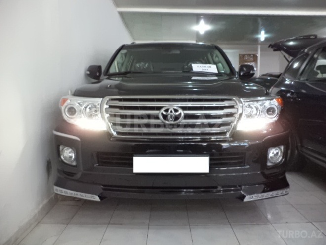 Toyota Land Cruiser 2015, 8,261 km - 4.5 l - Bakı