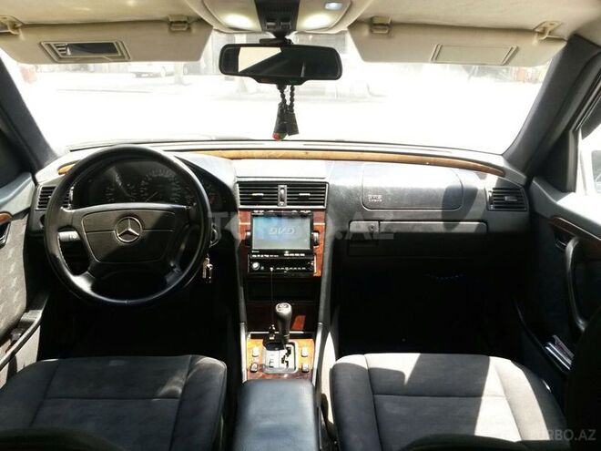 Mercedes C 200 1995, 300,000 km - 2.0 l - Bakı