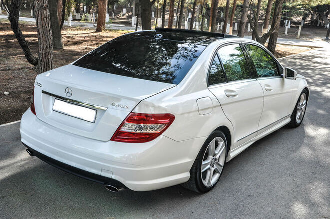 Mercedes C 300 2010, 152,000 km - 3.0 l - Sumqayıt