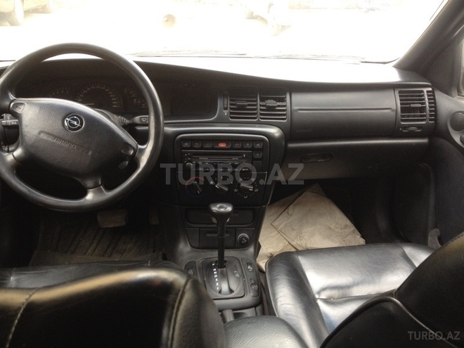 Opel Vectra 1996, 380,000 km - 2.0 л - Bakı