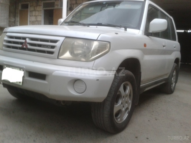 Mitsubishi Pajero io 1999, 130,000 km - 1.8 l - Bakı