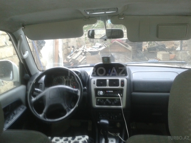 Mitsubishi Pajero io 1999, 130,000 km - 1.8 l - Bakı