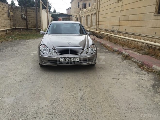 Mercedes E 270 2003, 160,000 km - 2.7 л - Bakı