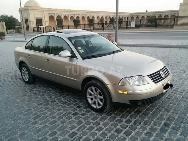 Volkswagen Passat 2004, 114,000 km - 1.8 л - Bakı
