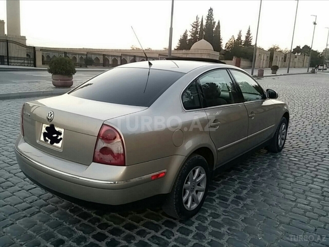 Volkswagen Passat 2004, 114,000 km - 1.8 л - Bakı