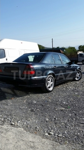 Mercedes C 180 1999, 230,000 km - 1.8 л - Şəki