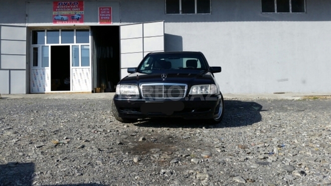 Mercedes C 180 1999, 230,000 km - 1.8 л - Şəki
