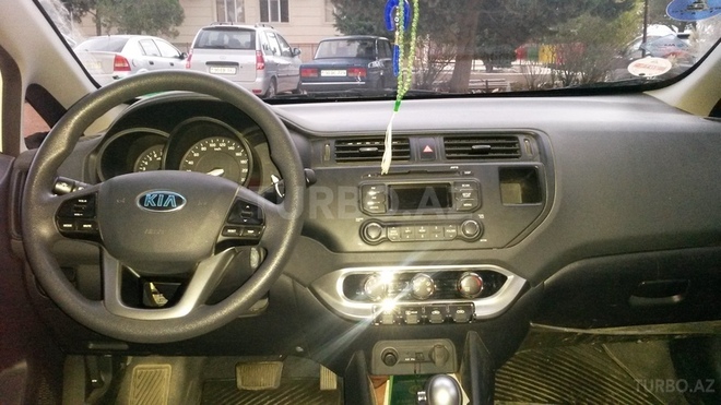 Kia Rio 2013, 38,000 km - 1.4 l - Bakı