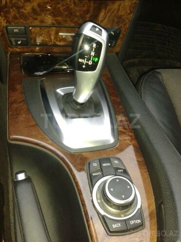 BMW 520 2008, 102,900 km - 2.0 l - Bakı